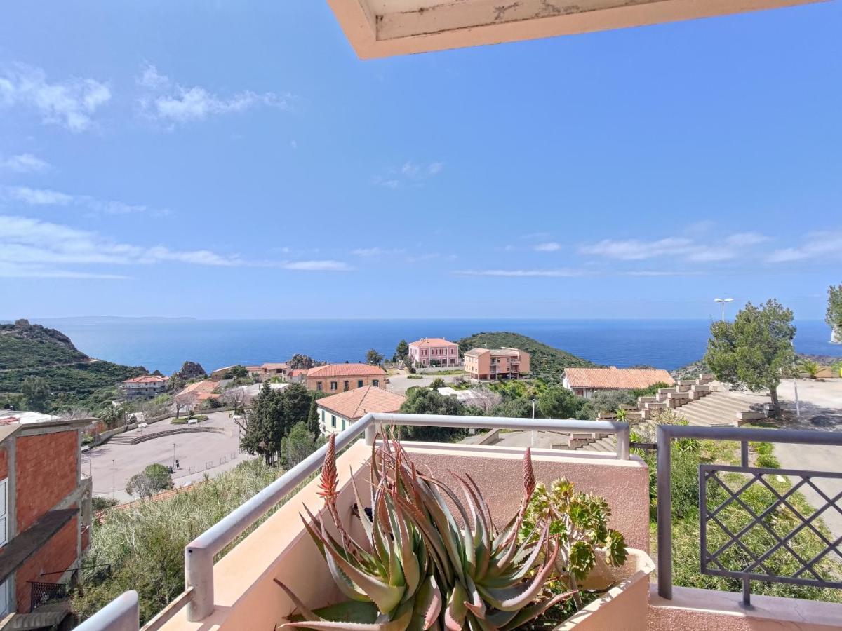 Апартаменти Splendida Vista Sul Mare Nebida Екстер'єр фото